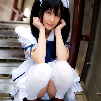 Cosplay Maid